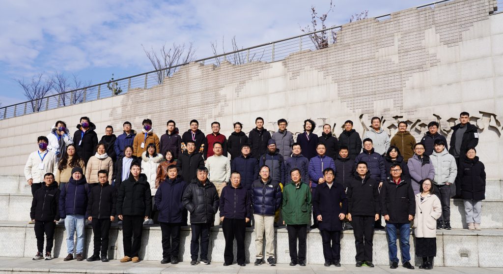助力拓扑学研究 永利举办第25届华东地区拓扑研讨会