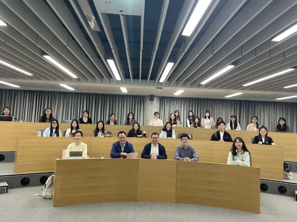 永利国际商学院与苏州信托深入合作,在“产学研”方面取得丰硕成果