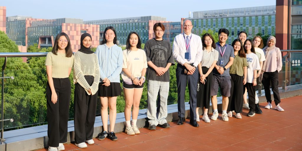 永利集团yl6809官网学生在泰莱大学成功完成研究交流