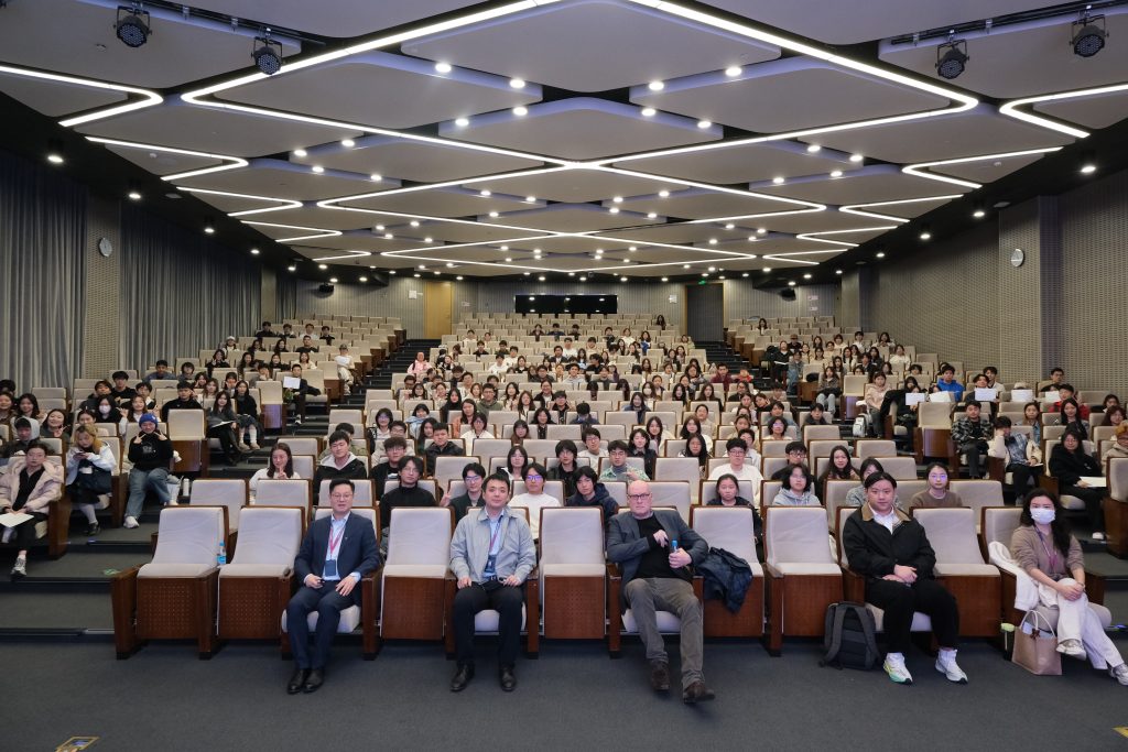 永利集团yl6809官网2025年信管创新创业项目大赛开幕——以实践赋能跨境电商新生态