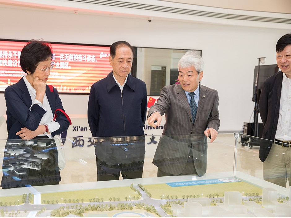 中科院院士韩启德教授：大学应以培养人才为中心 与社会发展需求相结合
