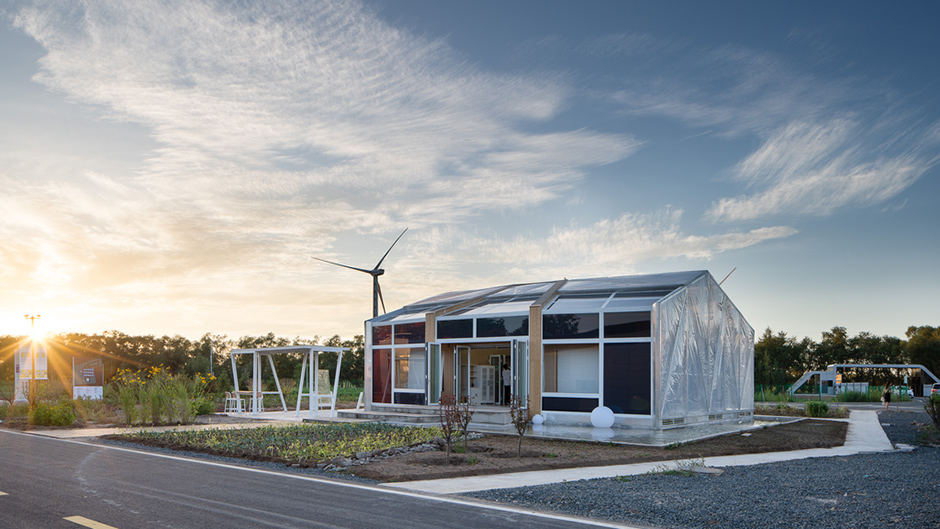 Y-Team wins the Best Healthy Habitation Award