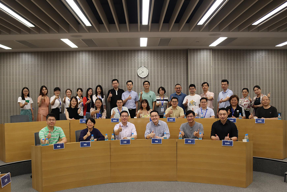 聚焦数智时代康养服务创新 永利和谐管理研究中心举办研修班及圆桌论坛